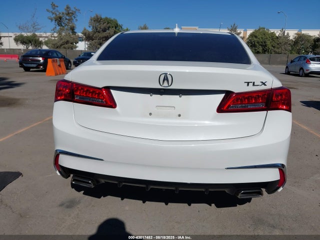 Acura j35y6 2018 19UUB2F5XJA004600 Image 16