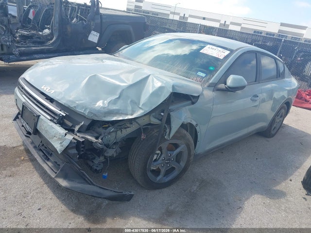 43017530 :رقم المزاد ، 3KPFT4DE3SE108752 vin ، 2025 Kia K4 Lxs مزاد بيع