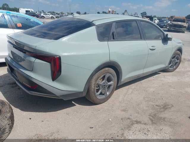 43017530 :رقم المزاد ، 3KPFT4DE3SE108752 vin ، 2025 Kia K4 Lxs مزاد بيع