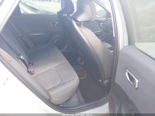 43017530 :رقم المزاد ، 3KPFT4DE3SE108752 vin ، 2025 Kia K4 Lxs مزاد بيع
