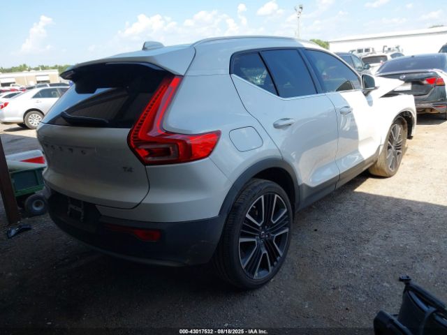 2022 VOLVO XC40 YV4AC2HL5N2650487 Photo 3