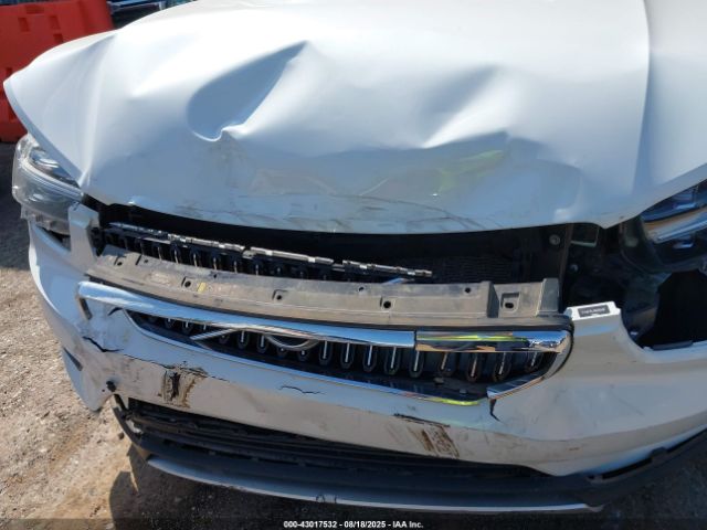 2022 VOLVO XC40 YV4AC2HL5N2650487 Photo 5