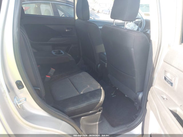Mitsubishi mivec 2018 JA4AD2A3XJZ052613 Image 8