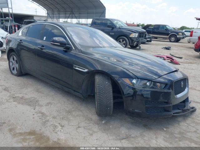 2017 JAGUAR XE SAJAR4BG5HA977539 Photo 0