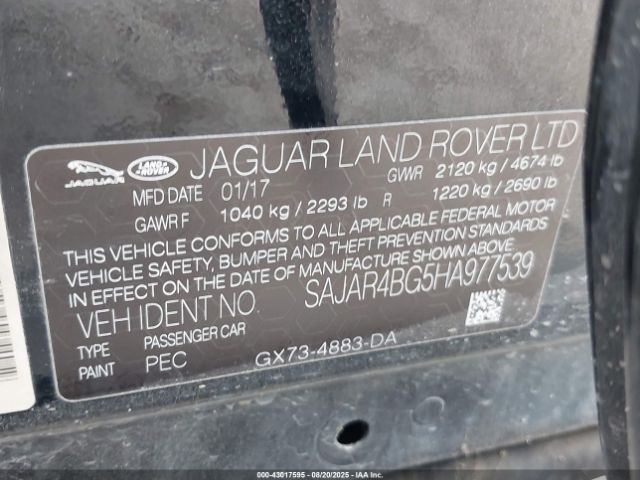 2017 JAGUAR XE SAJAR4BG5HA977539 Photo 8