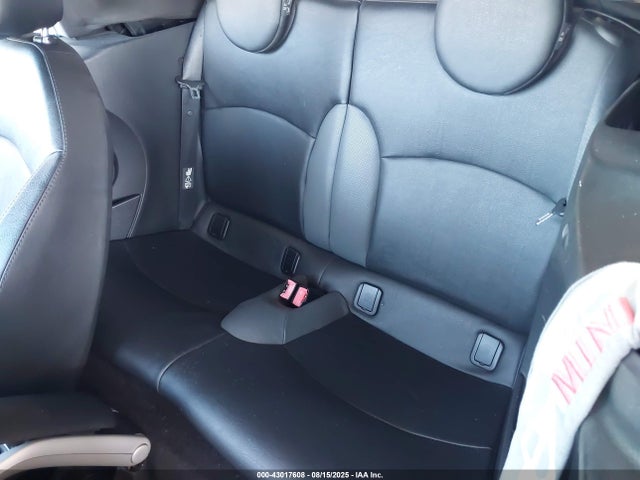 2010 MINI COOPER S WMWMS3C51ATY08732 Photo 7