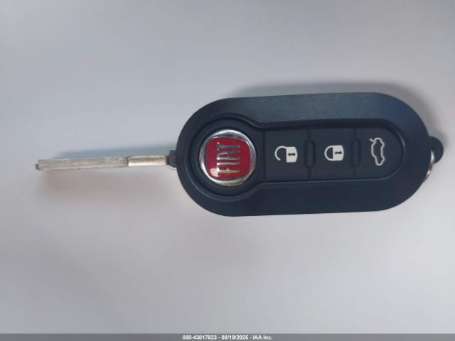 2014 FIAT 500L ZFBCFADH7EZ007681 Photo 10