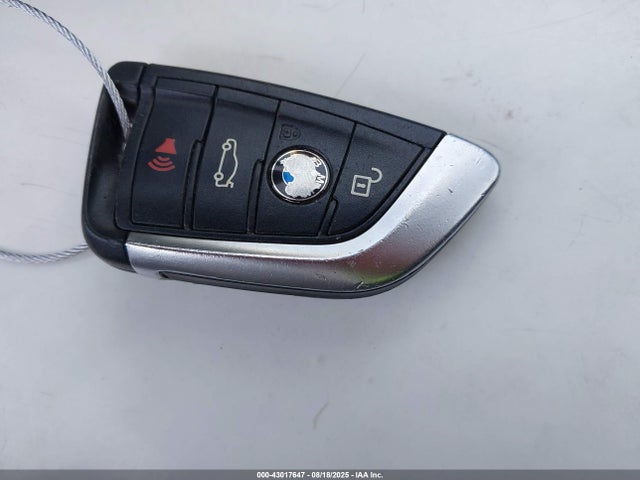 BMW X1 2018 WBXHU7C35J5H41292 Image 11