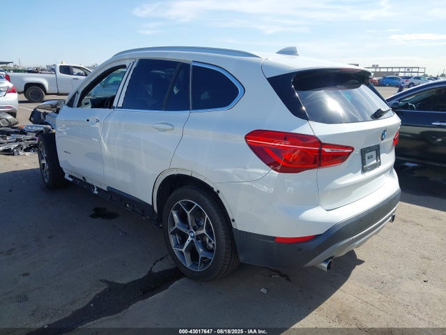 BMW X1 2018 WBXHU7C35J5H41292 Image 3