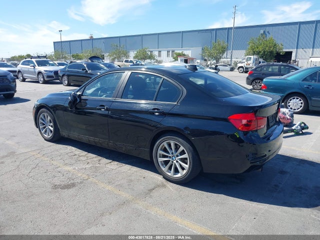 WBA8A9C51GK617639 BMW 320i