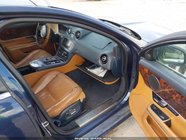 2012 JAGUAR XJ SAJWA2GB9CLV37898 Photo 4