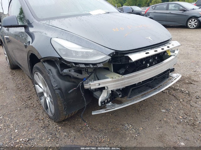 Tesla Model Y 2023 7SAYGDEE9PF686368 Image 19