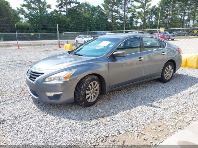 1N4AL3AP8FC444667 Nissan 2015
