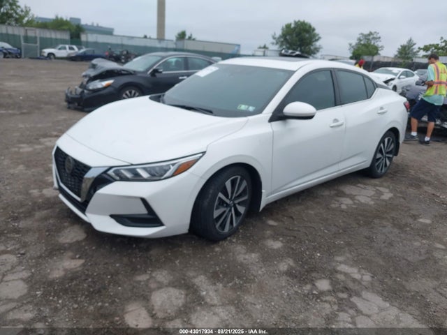 3N1AB8CV8MY261492 Nissan Sentra
