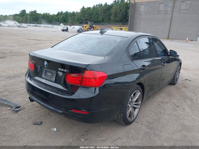 WBA3B5G54ENS10727 BMW 328I