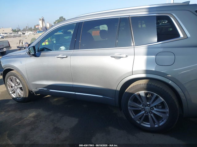 Cadillac lgx 2024 1GYKPCRS2RZ715374 Image 15