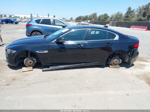 Jaguar aj20p 2019 SAJAR4FX2KCP52856 Image 14