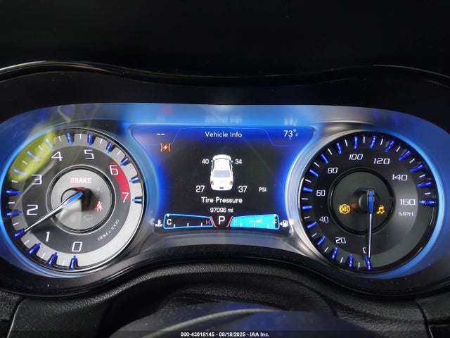 Chrysler 300 2020 2C3CCABT7LH184620 Image 7