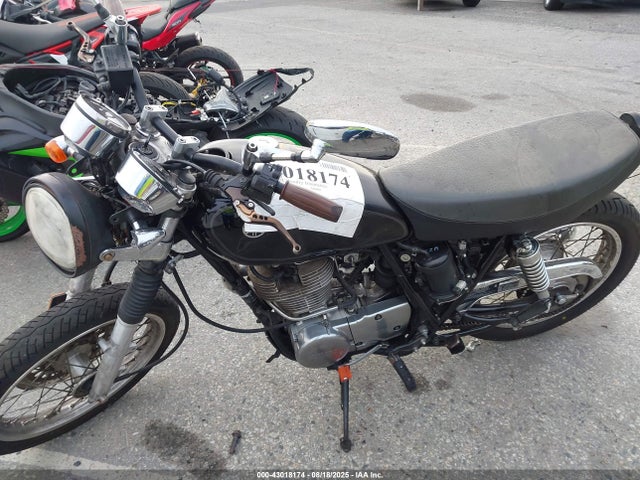 JYARH04Y1HA000395 Yamaha SR400