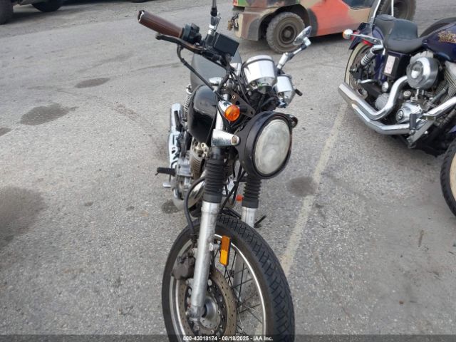 2017 YAMAHA SR400 JYARH04Y1HA000395 Photo 4