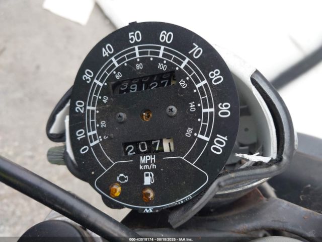 2017 YAMAHA SR400 JYARH04Y1HA000395 Photo 6