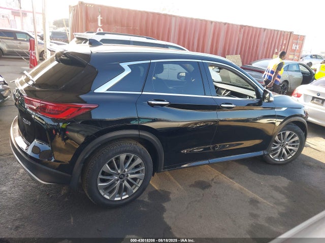 3PCAJ5BA1PF108546 Infiniti QX50