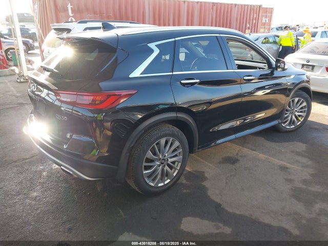 3PCAJ5BA1PF108546 Infiniti QX50