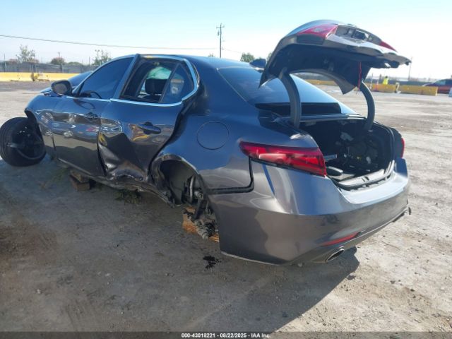 2017 ALFA ROMEO GIULIA ZARFAECN8H7556125 Photo 2