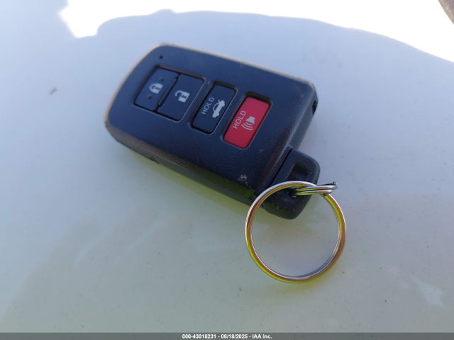 Toyota 2ar-fe 2015 4T1BF1FK8FU989345 Image 11