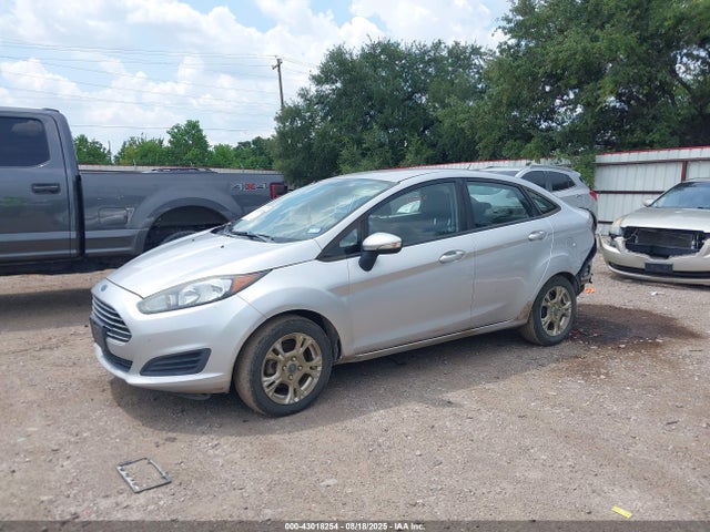 Ford 2014 2014 3FADP4BJ3EM133047 Image 2