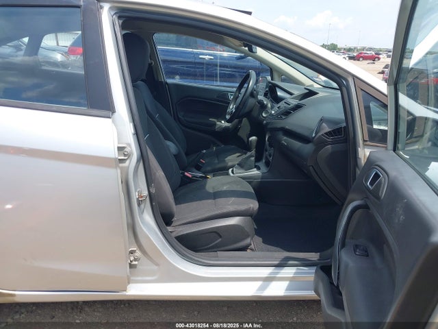 Ford 2014 2014 3FADP4BJ3EM133047 Image 5