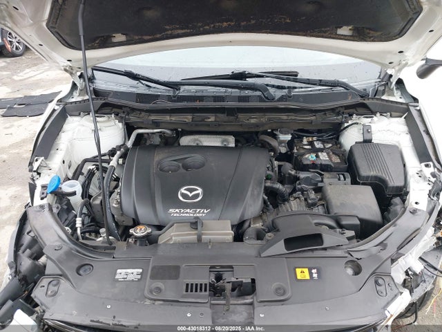 Mazda py 2016 JM3KE4DY3G0698736 Image 10