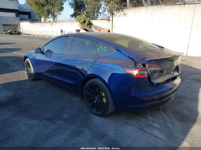 2022 TESLA MODEL 3 5YJ3E1EB0NF295088 Photo 2