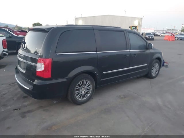 2C4RC1CG5ER180151 Chrysler 2014