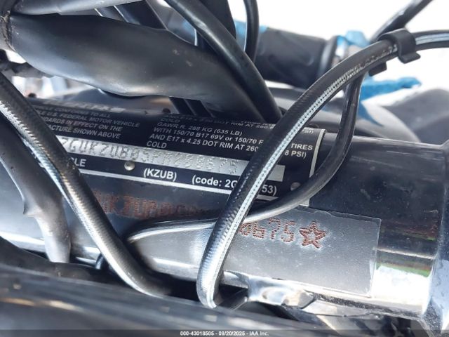 2023 MOTO GUZZI V7 ZGUKZUB05PM000675 Photo 9