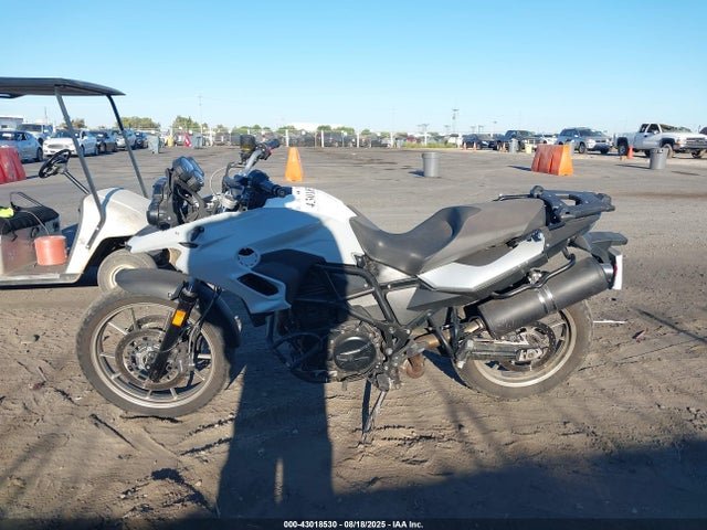 WB10B1105EZF85644 BMW 2014