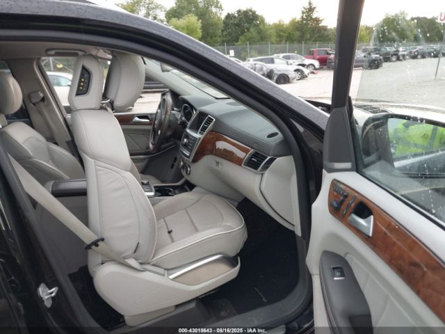 2013 MERCEDES-BENZ GL 550 4JGDF7DE7DA168468 Photo 4