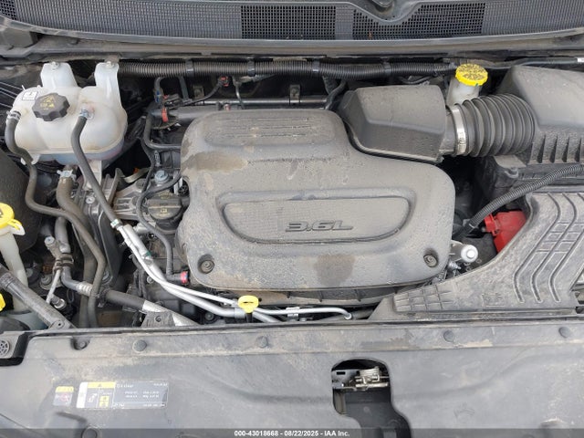 Chrysler 2024 2024 2C4RC1CG1RR186597 Image 10