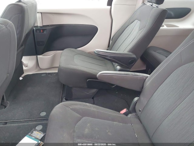 Chrysler 2024 2024 2C4RC1CG1RR186597 Image 20
