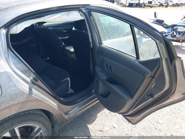 Nissan Sentra 2024 3N1AB8CV2RY267540 Image 8