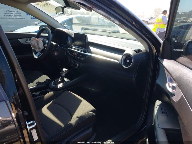3KPF24ADXPE641381 KIA mpi nu
