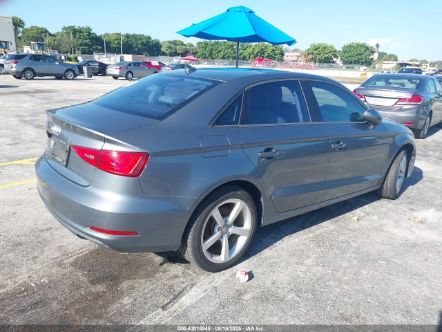 2015 AUDI A3 WAUACGFF7F1094412 Photo 3