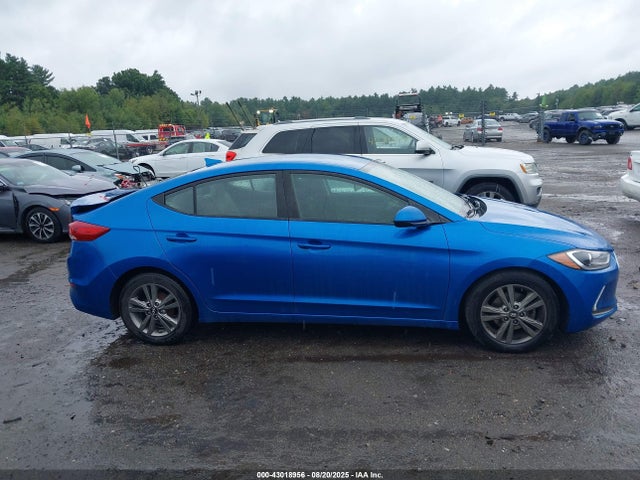 5NPD84LFXHH026119 Hyundai 2017