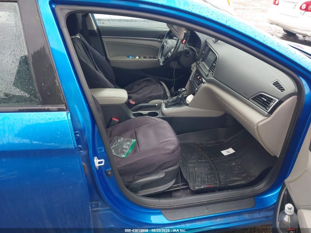 5NPD84LFXHH026119 Hyundai 2017
