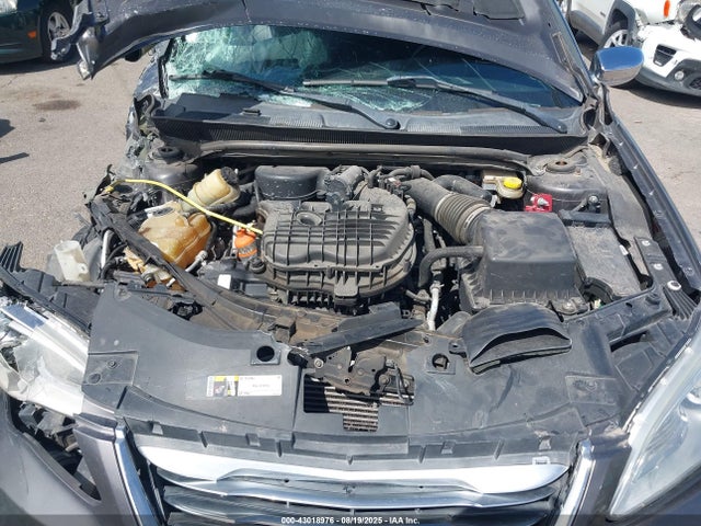 1C3CCBCG6EN185596 Chrysler 200