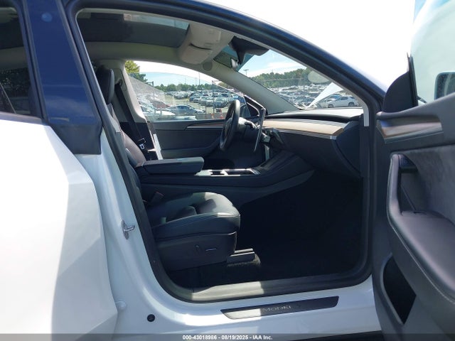 2023 TESLA MODEL Y 7SAYGAEE5PF686544 Photo 4