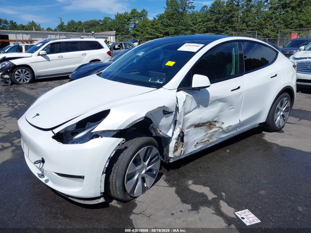 2023 TESLA MODEL Y 7SAYGAEE5PF686544 Photo 5