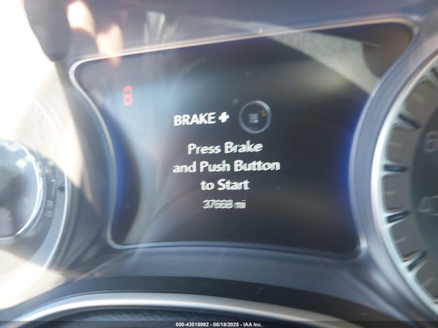 Chrysler 2019 2019 2C3CCAAG3KH542511 Image 7