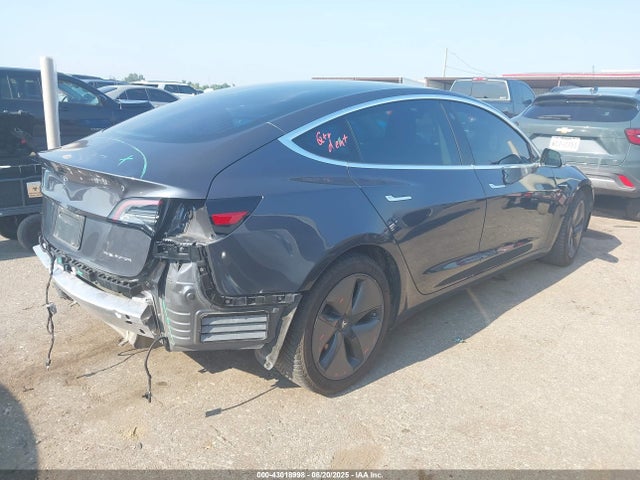 2019 TESLA MODEL 3 5YJ3E1EB5KF386174 Photo 3