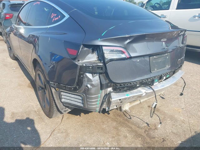 2019 TESLA MODEL 3 5YJ3E1EB5KF386174 Photo 5